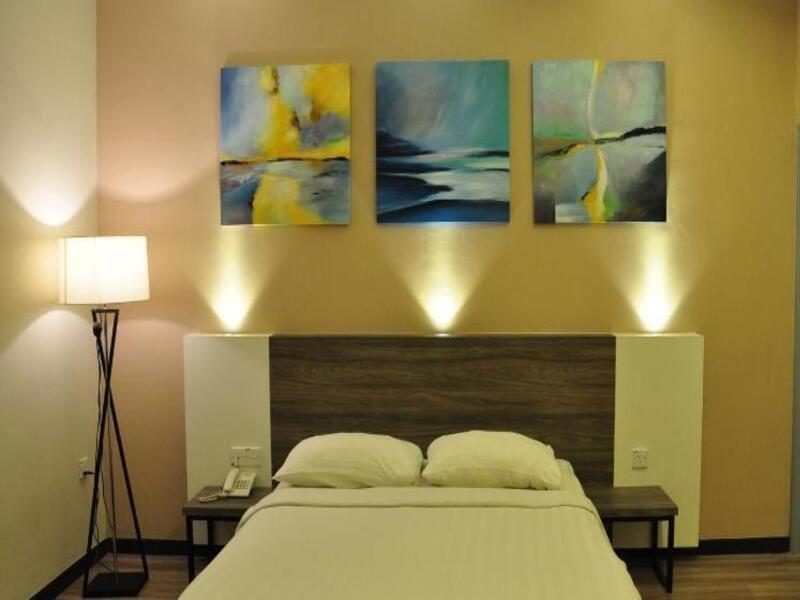Frazel Inn Hotel Parit Buntar Esterno foto