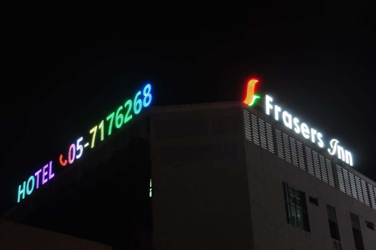 Frazel Inn Hotel Parit Buntar Esterno foto